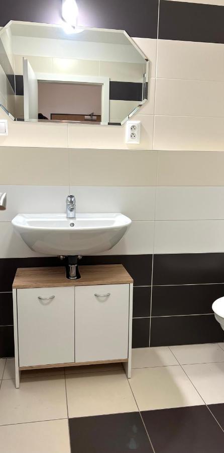 Apartment Prague-2 Rooms Free Parking Екстериор снимка